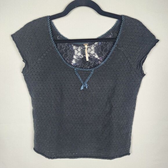 Free People Eyelet Lace Embroidered Cropped Top Black Size Medium Whimsigoth - Picture 1 of 6